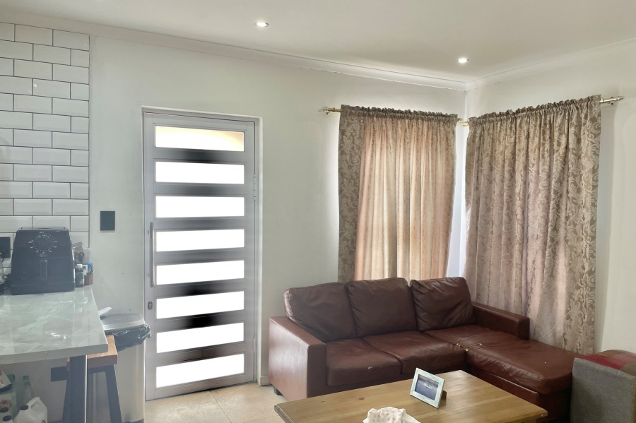 2 Bedroom Property for Sale in Strandfontein Western Cape